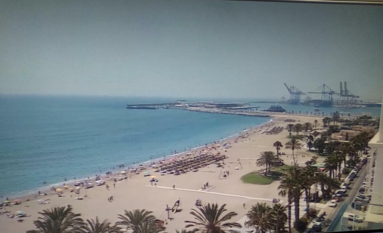 马拉加Malagueta Beach公寓 外观 照片